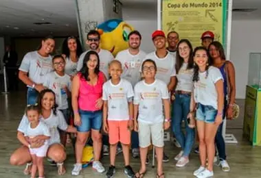 Setembro Dourado: crianças e jovens com câncer assistiram Bahia x Palmeiras na Arena Fonte Nova